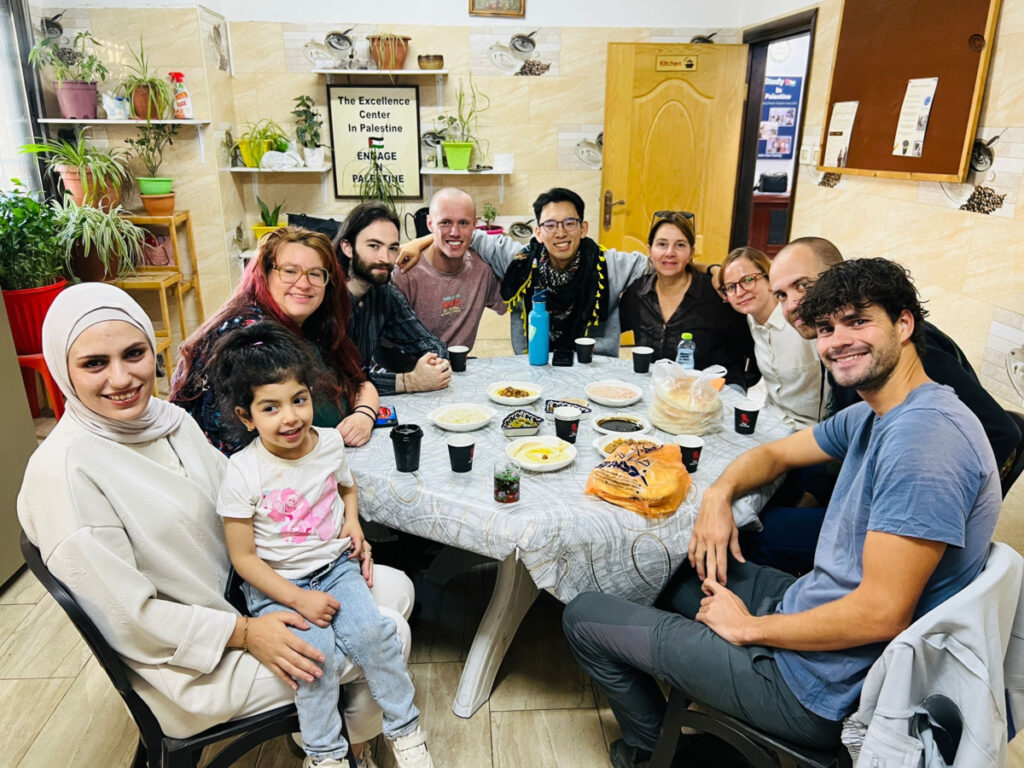 Teaching English in Syria Volunteer Program